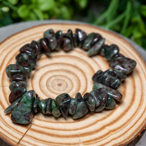 Eclogite (Germany) Chip Bracelet