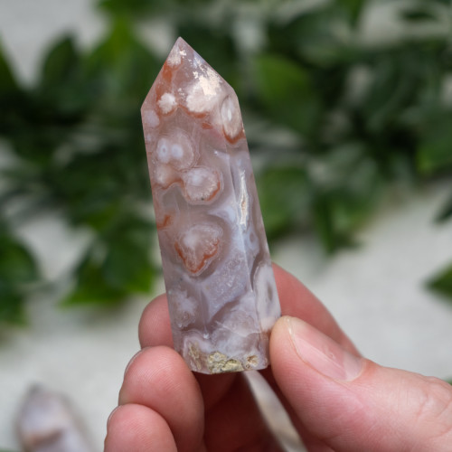 Small Flower Agate Tower