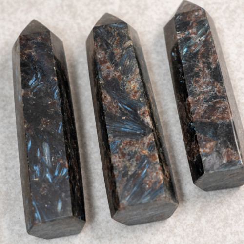 Small Arfvedsonite Tower