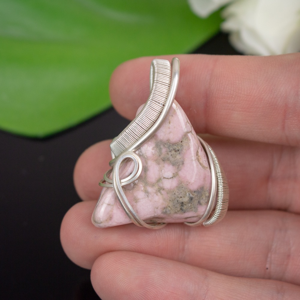 Rhodochrosite Triangle Wrap
