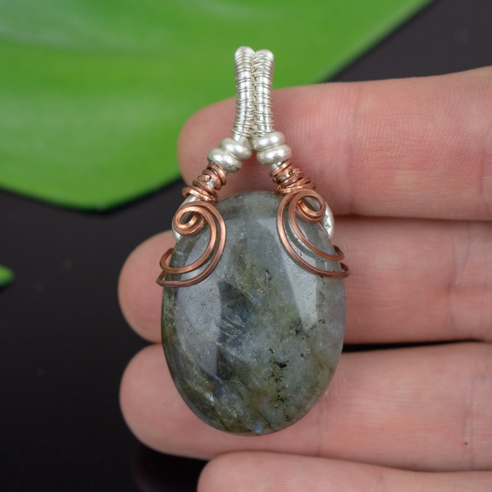 Labradorite Oval Wrap