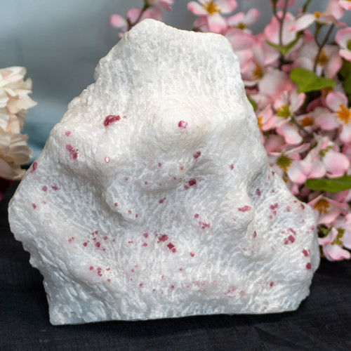 Spinel in White Marble #1