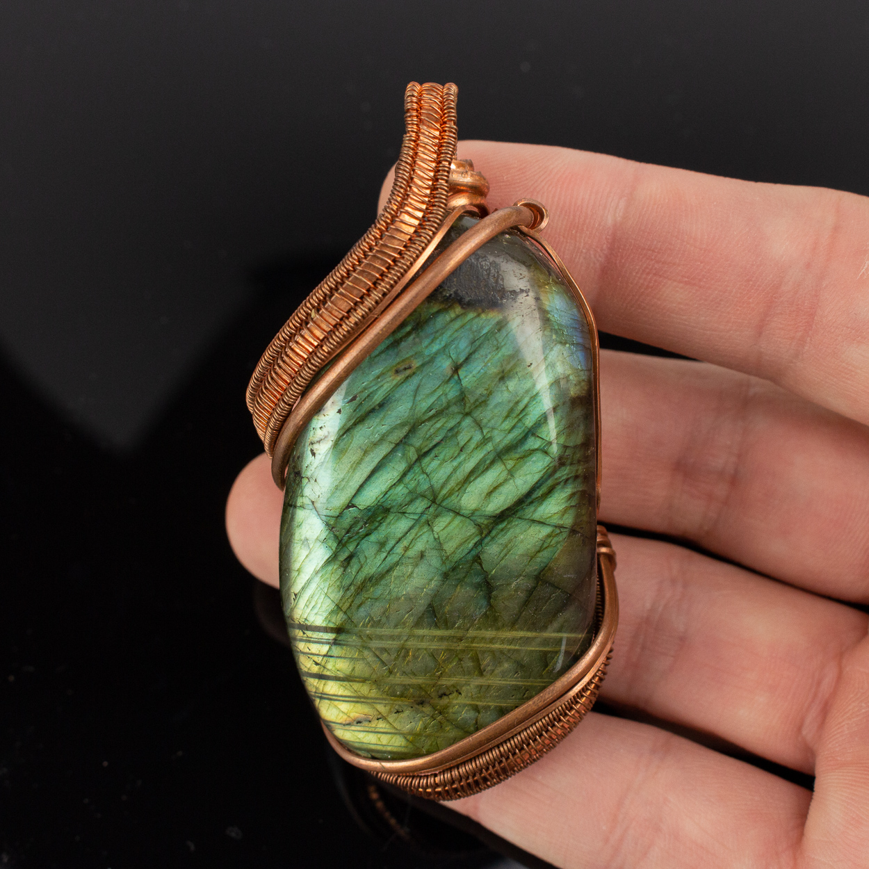 Labra Labradorite Wrap