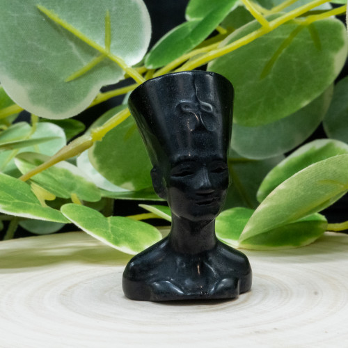 Obsidian Queen Nefertiti Random