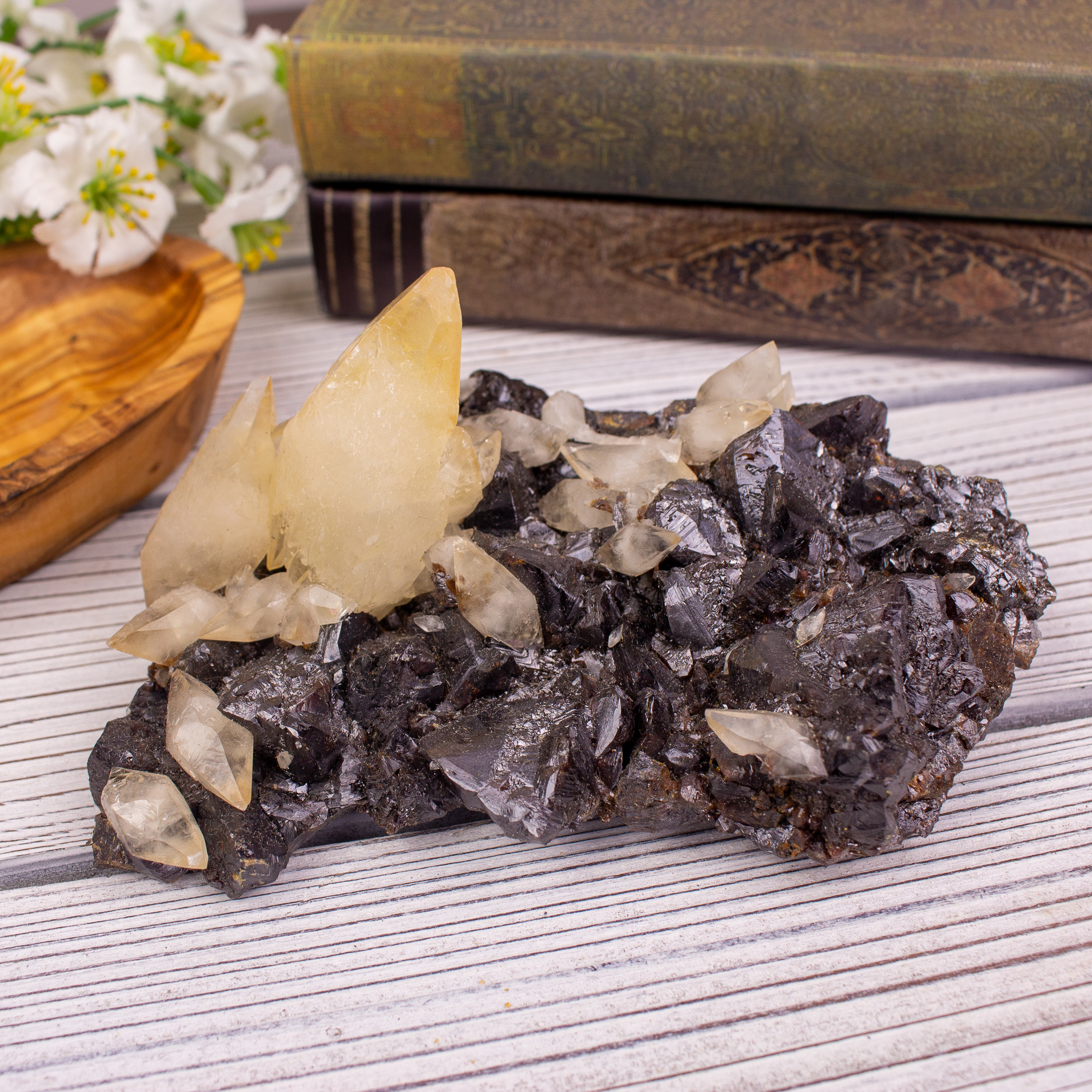 Stellar Beam Calcite on Sphalerite