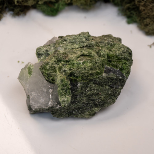 Diopside in Quartz #2
