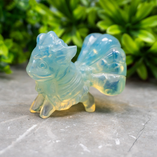 Medium Opalite Vulpix