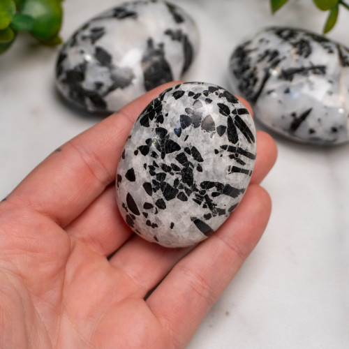 Tourmalinated Quartz Palmstone