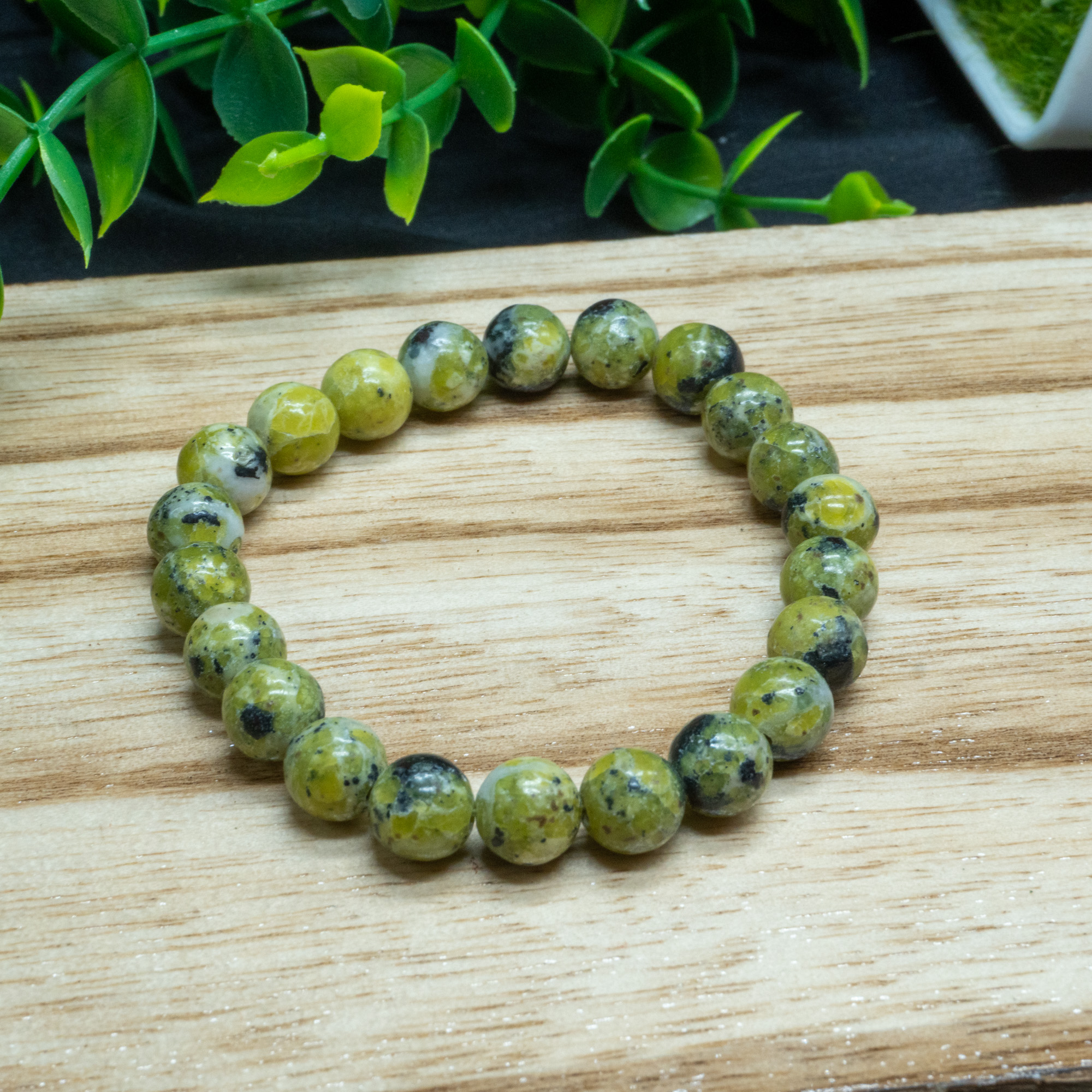 Lizardite Bracelet 8mm - The Crystal Council