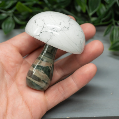 Howlite & Jade Mushroom #1