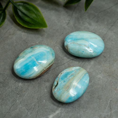 Small Caribbean Blue Calcite Palmstone