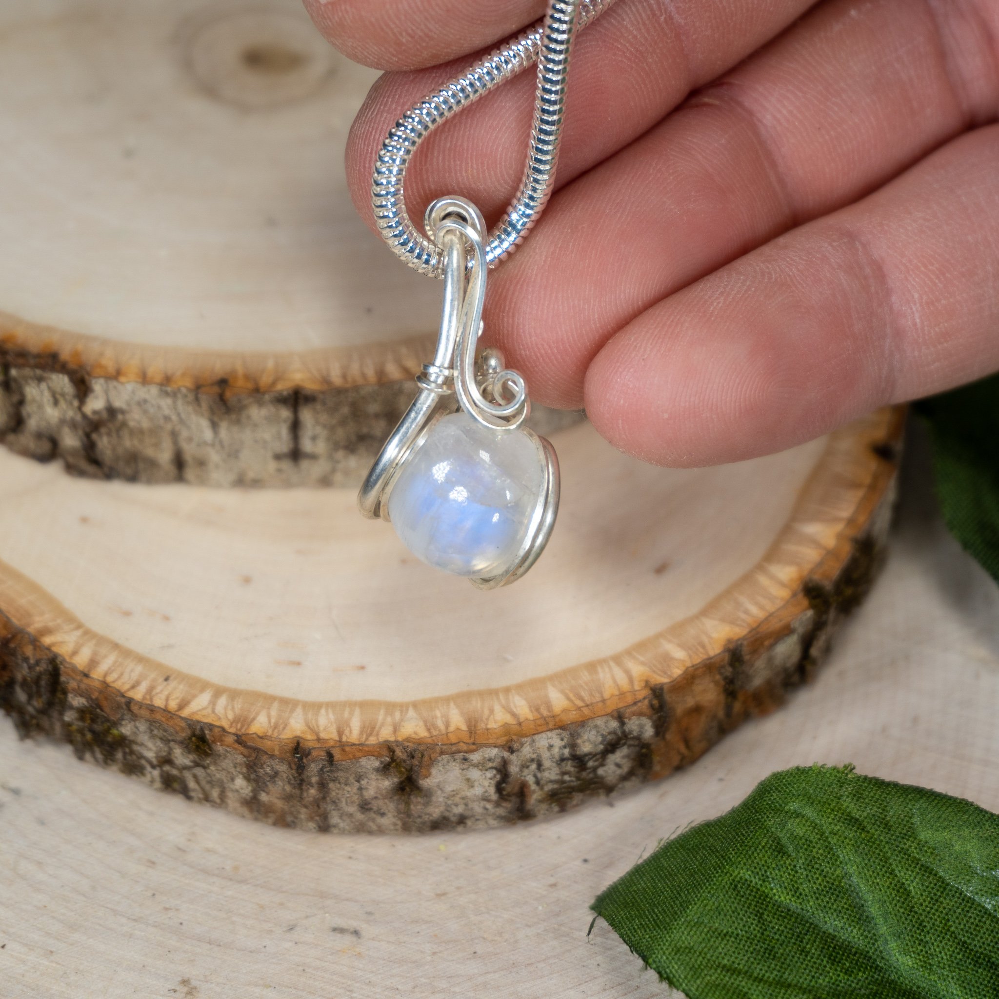 Small Rainbow Moonstone Circle Wrap