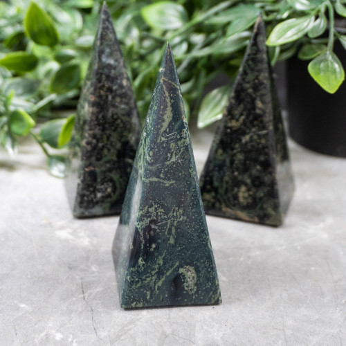 Kambaba Jasper Tall Pyramid