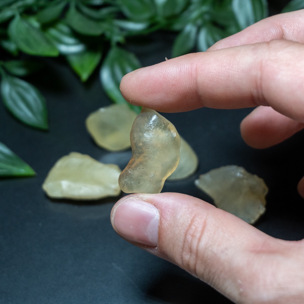 Random Small Libyan Desert Glass