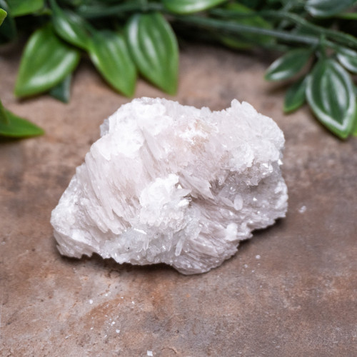 Mangano Calcite (UV Reactivte) #10