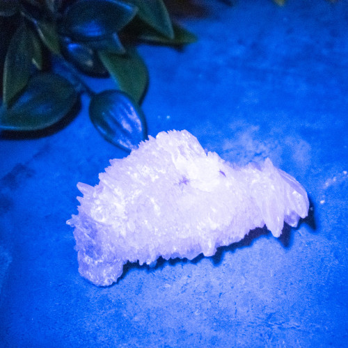 Mangano Calcite (UV Reactivte) #5