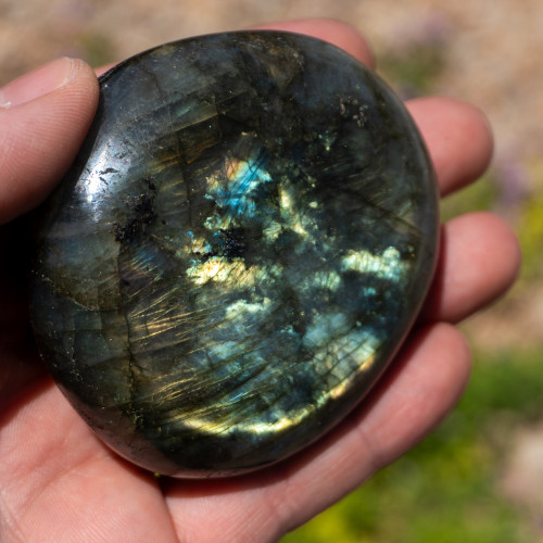 Labradorite XL Palmstone #11