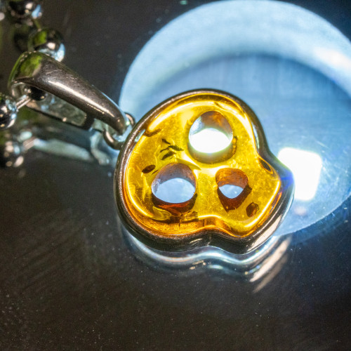 Baltic Amber Skull Pendant