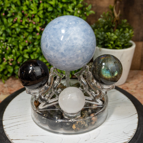 7 Slot Imperial Sphere Stand The Crystal Council