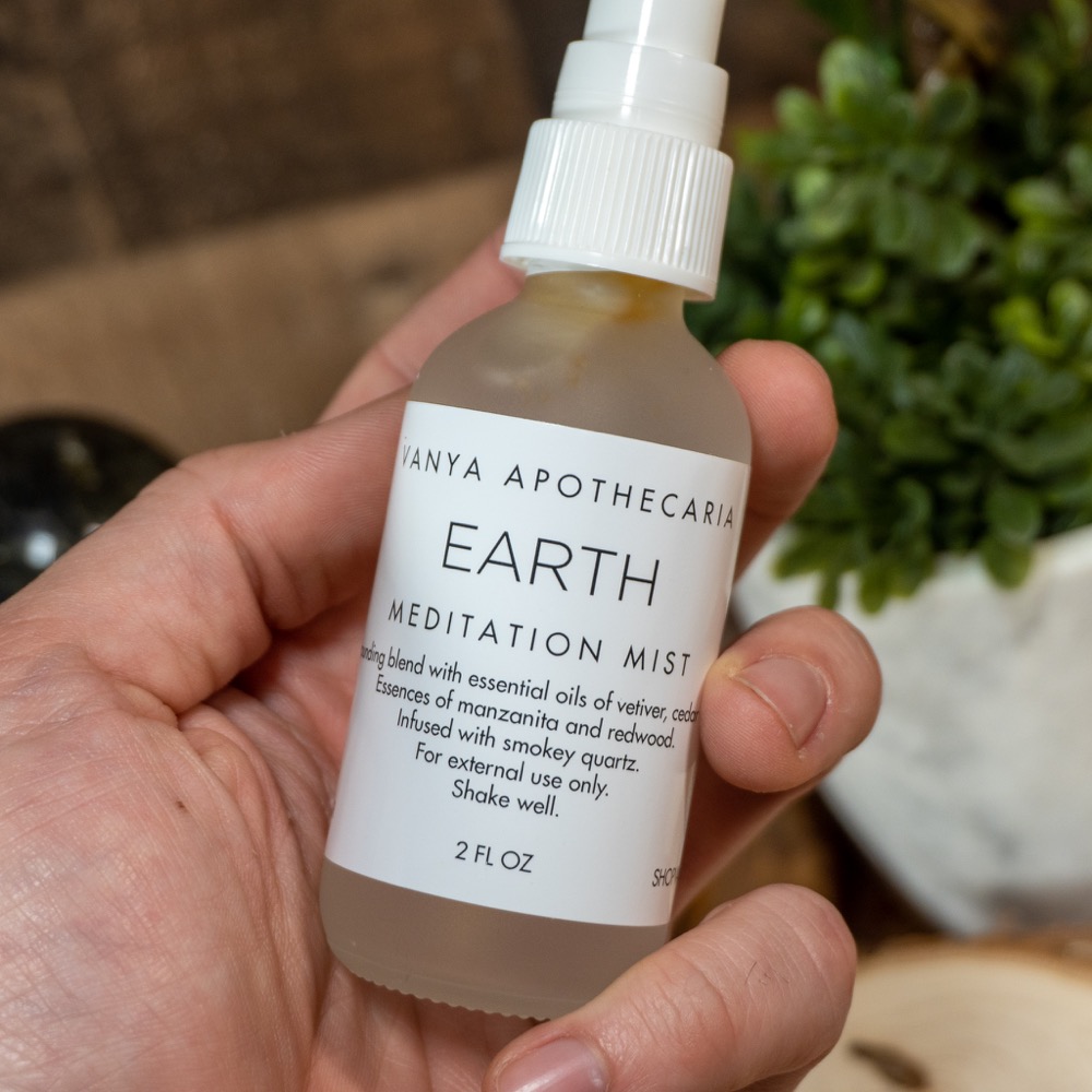 Meditation Crystal Earth Spray