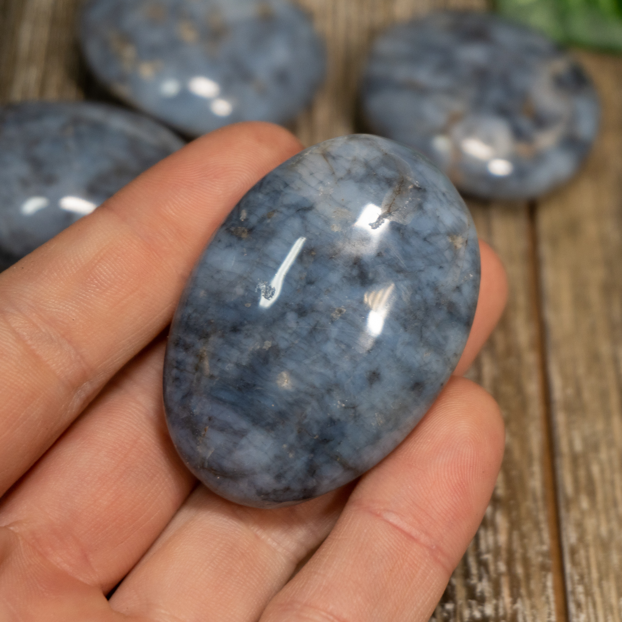 Dumortierite Palmstone