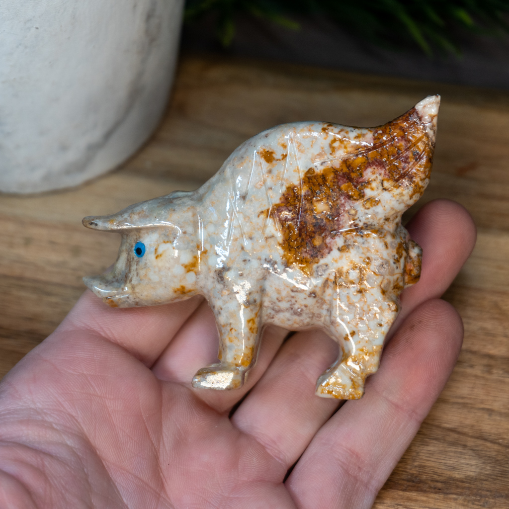 When Pigs Can Fly! Dolomite Winged Pig