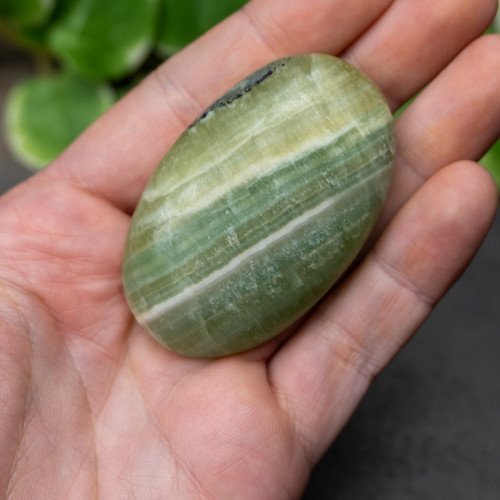Kiwi Calcite Palmstone #1