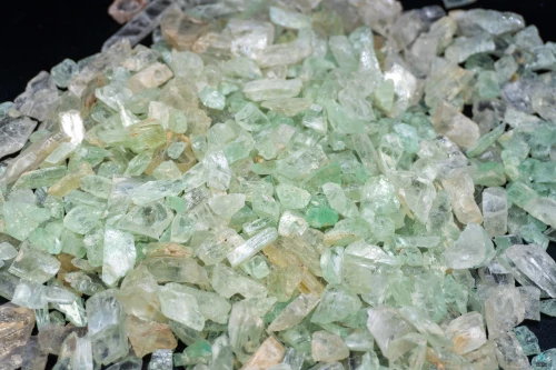 Hiddenite