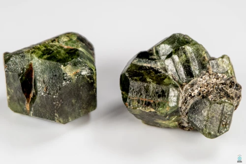 thumbnail interactive-video image 1 of Genuine Campo Del Cielo Nickel-Iron Meteorite – Natural Space Rock Crystal From UK – Certificate Included 1 of 4
