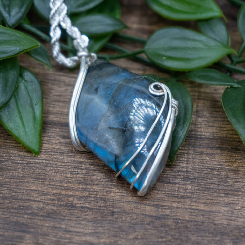 Labradorite Silver Wrap #1